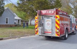Fire - Selma, 04-15-15JT