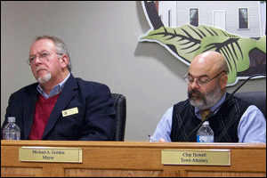 Archer Lodge Mayor Michael Gordon and Town Attorney Chip Hewett. WTSB Photo