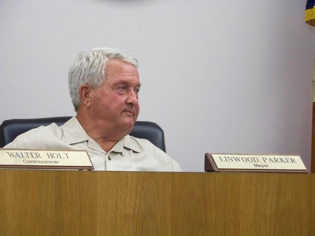 During Monday night’s Four Oaks Town Council meeting, Mayor Linwood Parker said he believes it is unlikely CSX will locate in Four Oaks. JoCoReport.com Photo